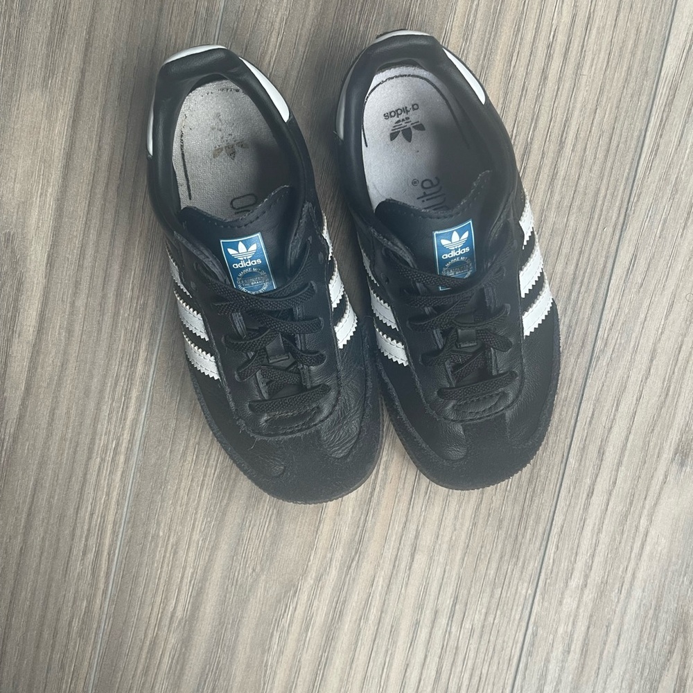 Adidas Toddlers Black Sneakers